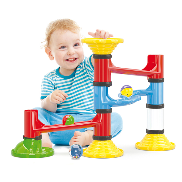 1歳のおすすめ知育玩具11選 赤ちゃんの好奇心を刺激する人気アイテム Mimi